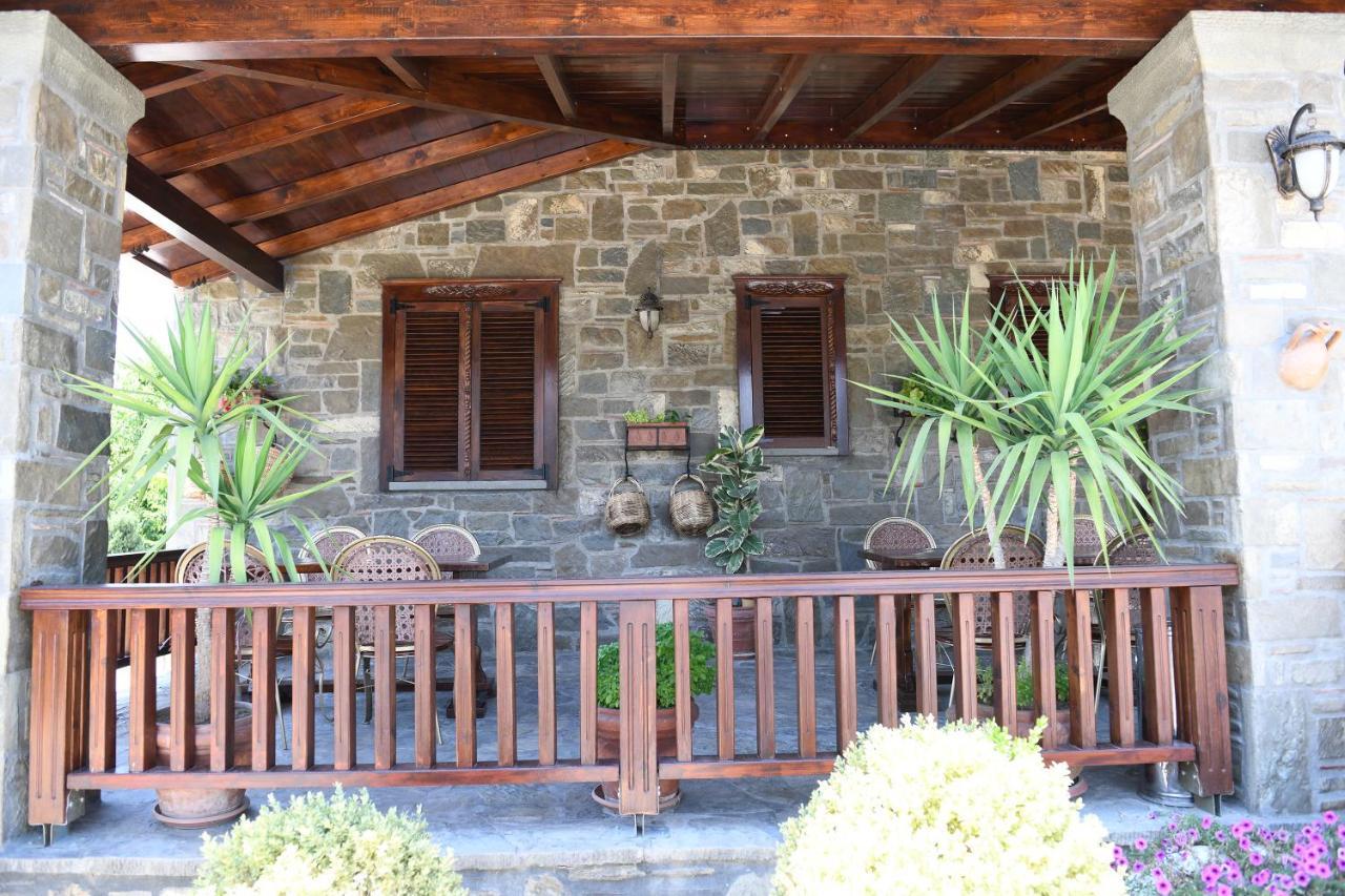 Hotel Kaceli Berat Exterior foto