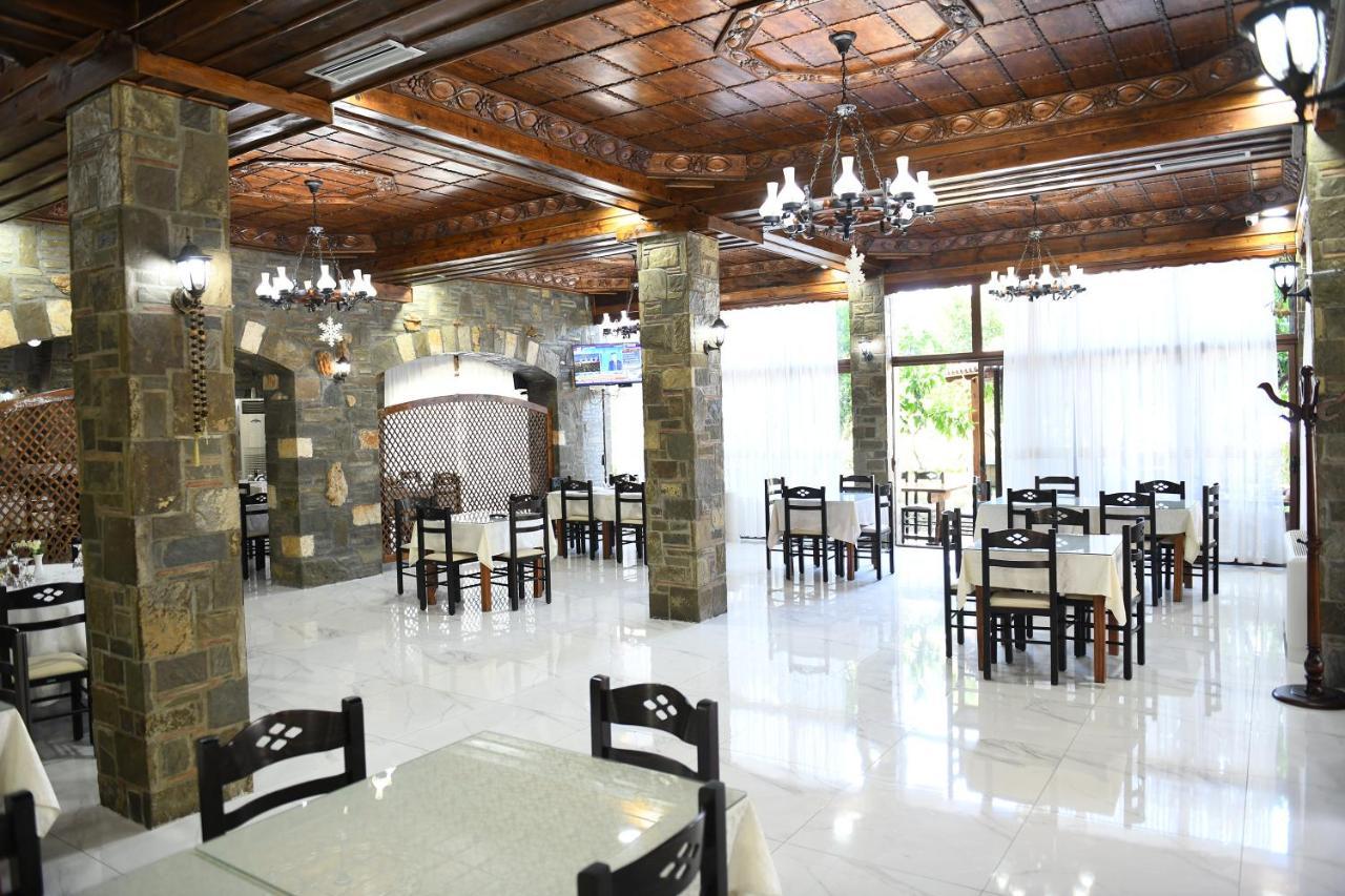 Hotel Kaceli Berat Exterior foto