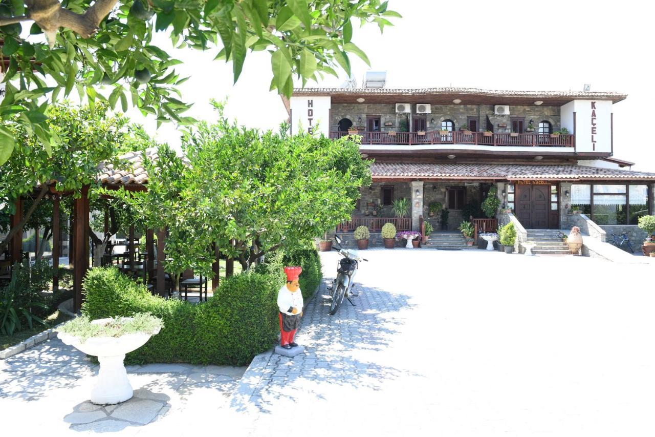Hotel Kaceli Berat Exterior foto