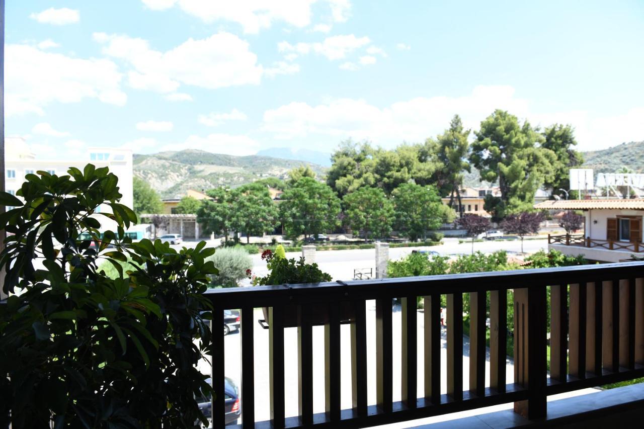 Hotel Kaceli Berat Exterior foto