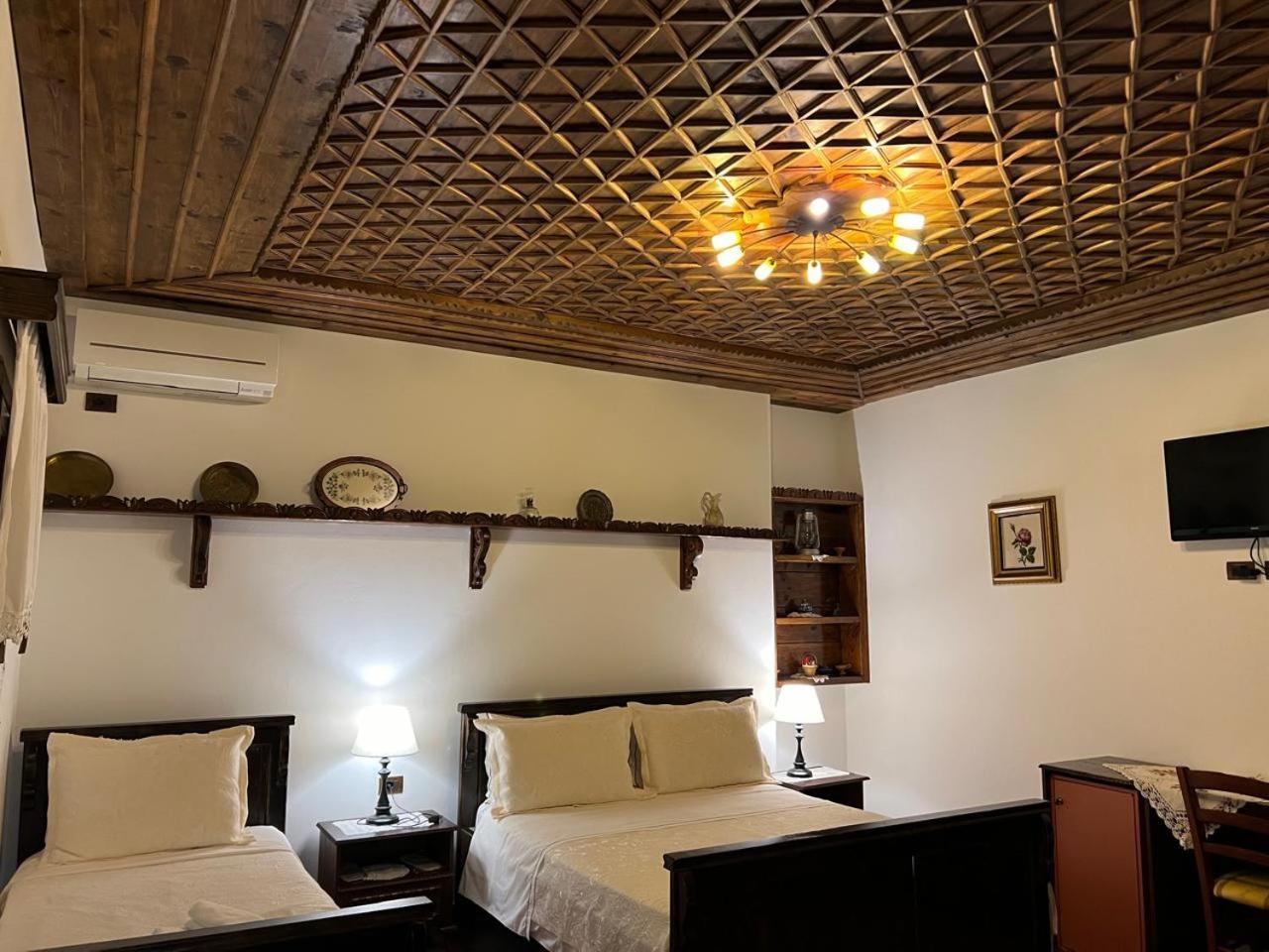 Hotel Kaceli Berat Exterior foto