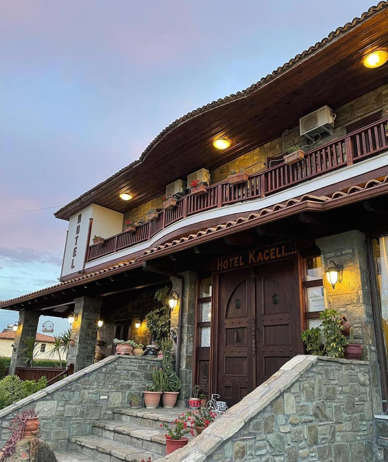 Hotel Kaceli Berat Exterior foto